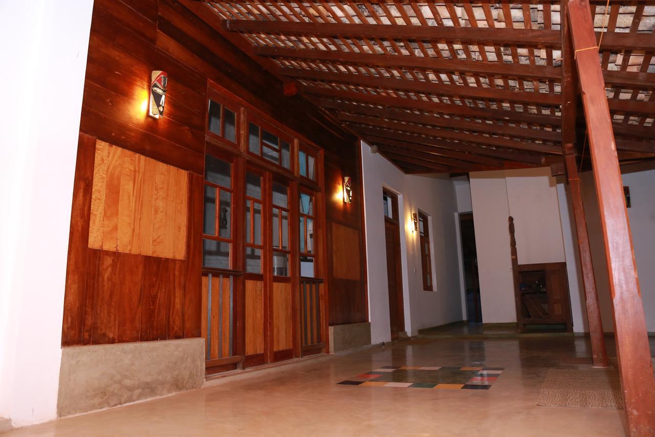 Red Coral Kitesurfing Resort Kalpitiya Bagian luar foto