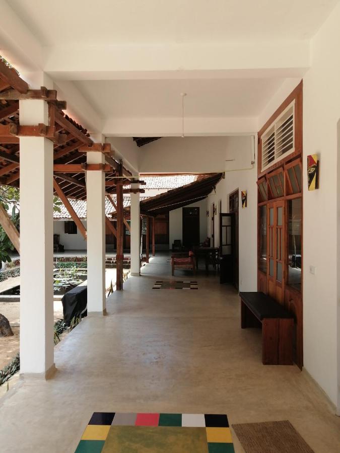 Red Coral Kitesurfing Resort Kalpitiya Bagian luar foto